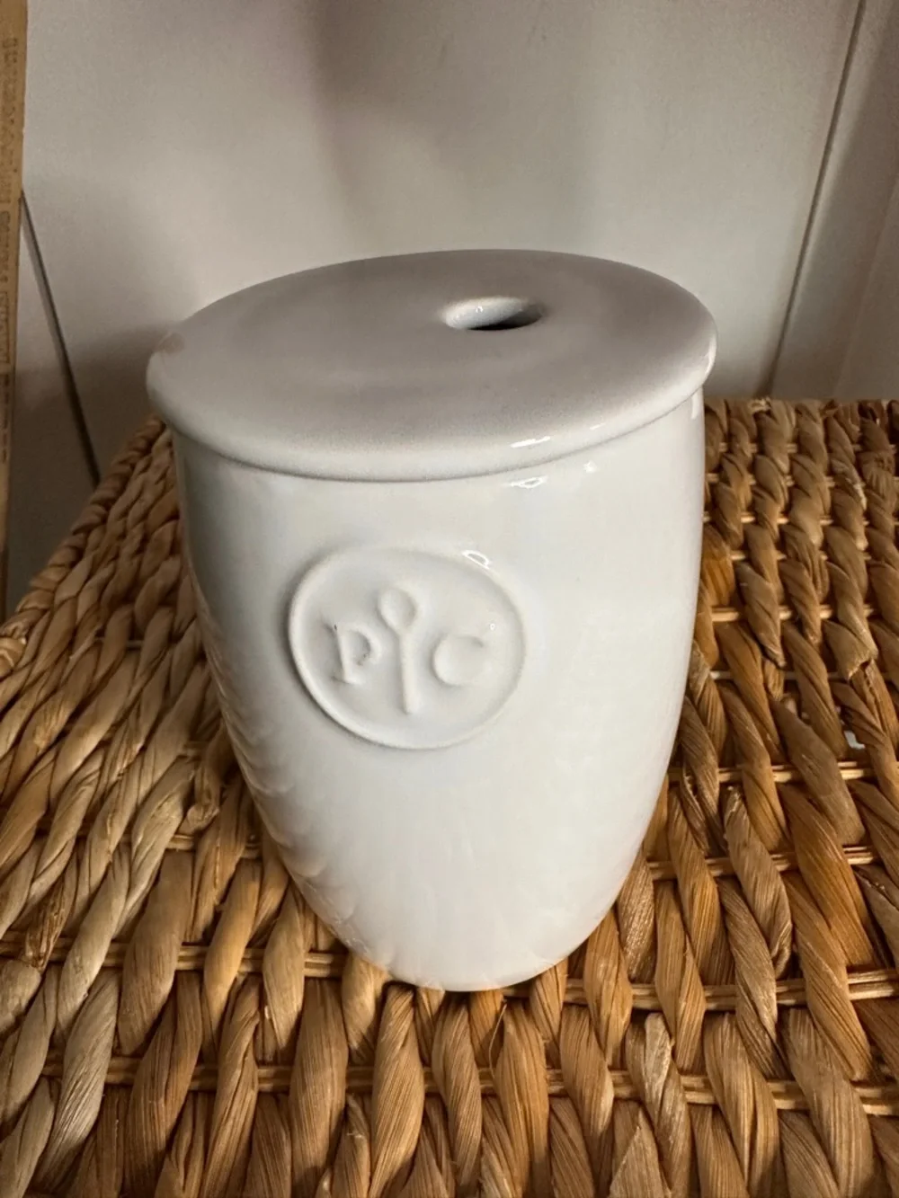 The Pampered‎ Chef White Ceramic Egg Cooker
